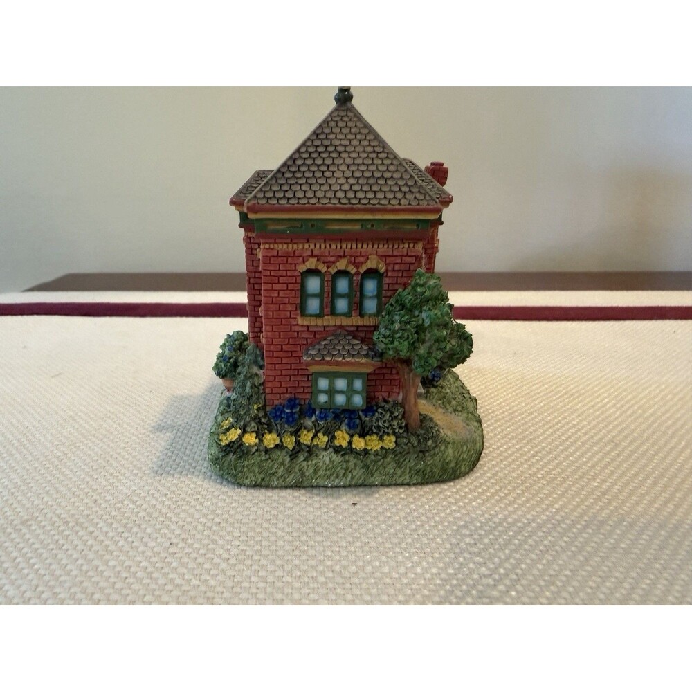 Liberty Falls Americana Collection the Sinclair House AH209 Cottagecore 2000